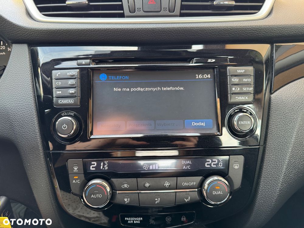 Nissan Qashqai 1.2 DIG-T N-Connecta - 24
