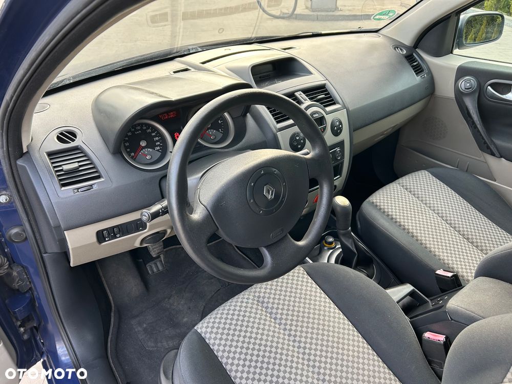 Renault Megane - 19