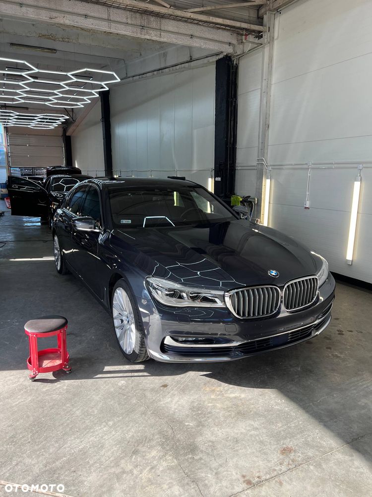 BMW Seria 7 740Ld xDrive - 10