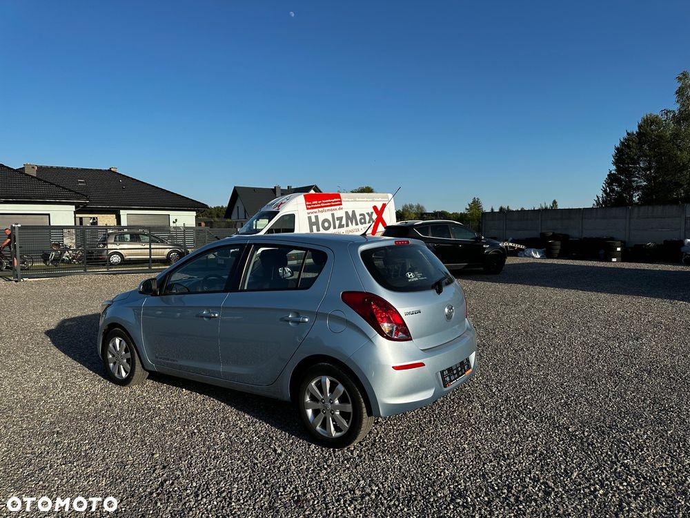 Hyundai i20 1.25 Wersja Jubileuszowa - 3