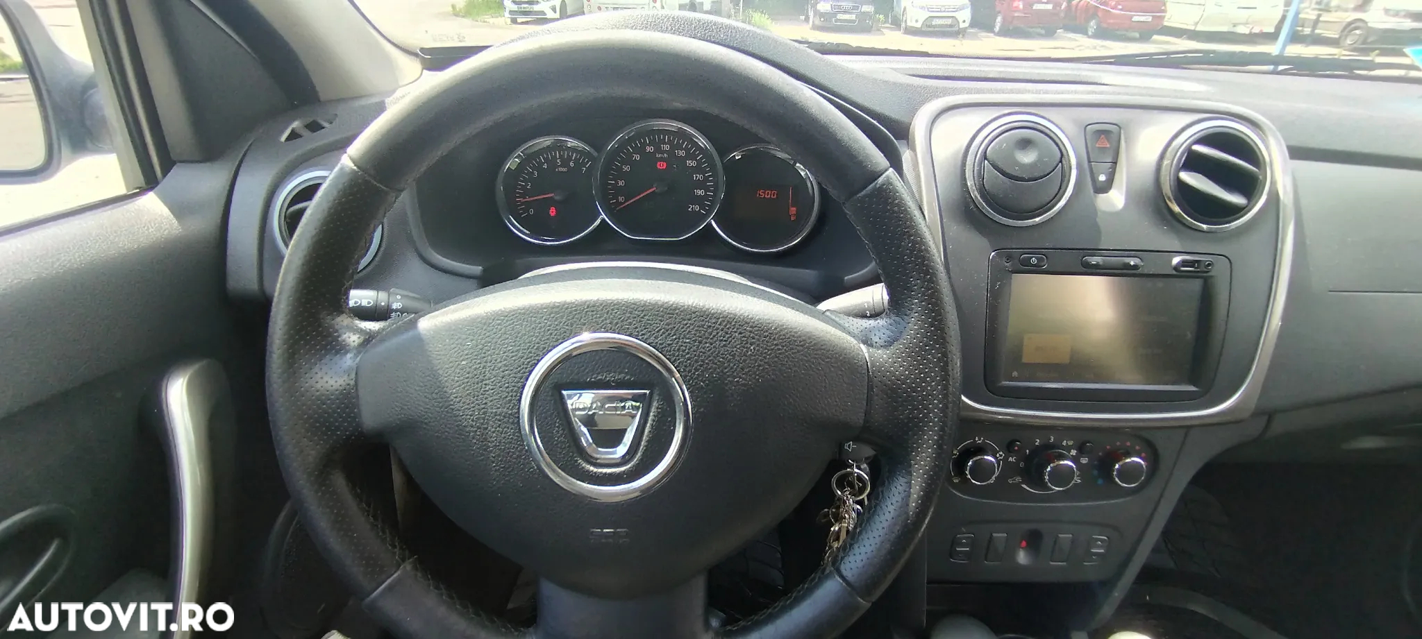 Dacia Sandero 1.2 75CP Laureate - 6