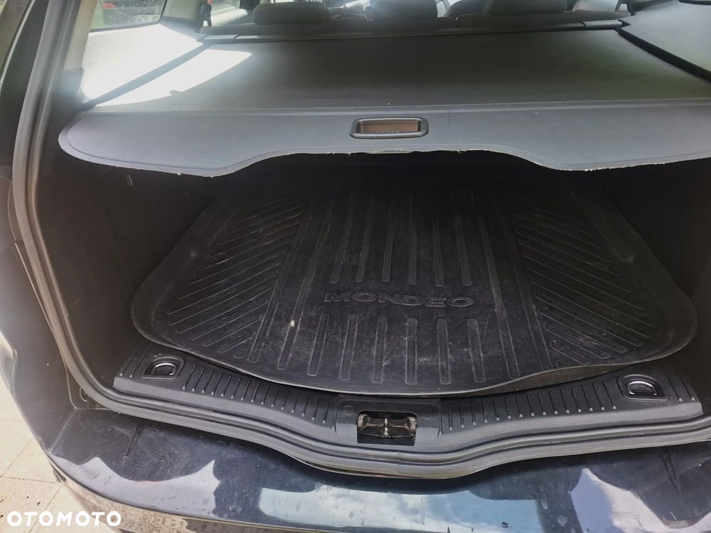 Ford Mondeo 2.0 TDCi Business Edition - 13