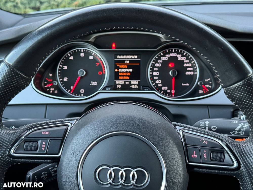 Audi A4 1.8 TFSI S line Sportpaket - 10