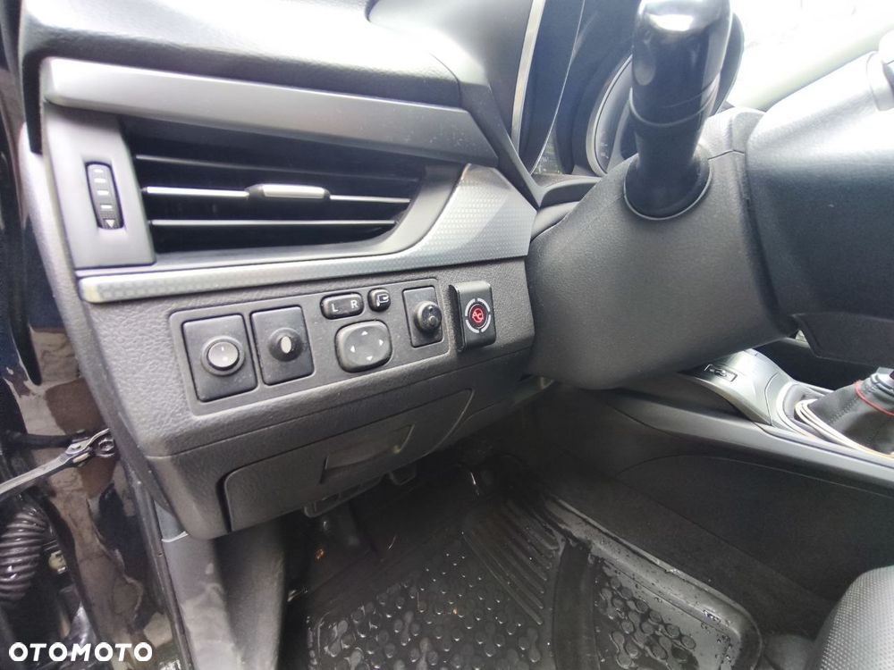 Toyota Avensis 1.8 Premium - 10