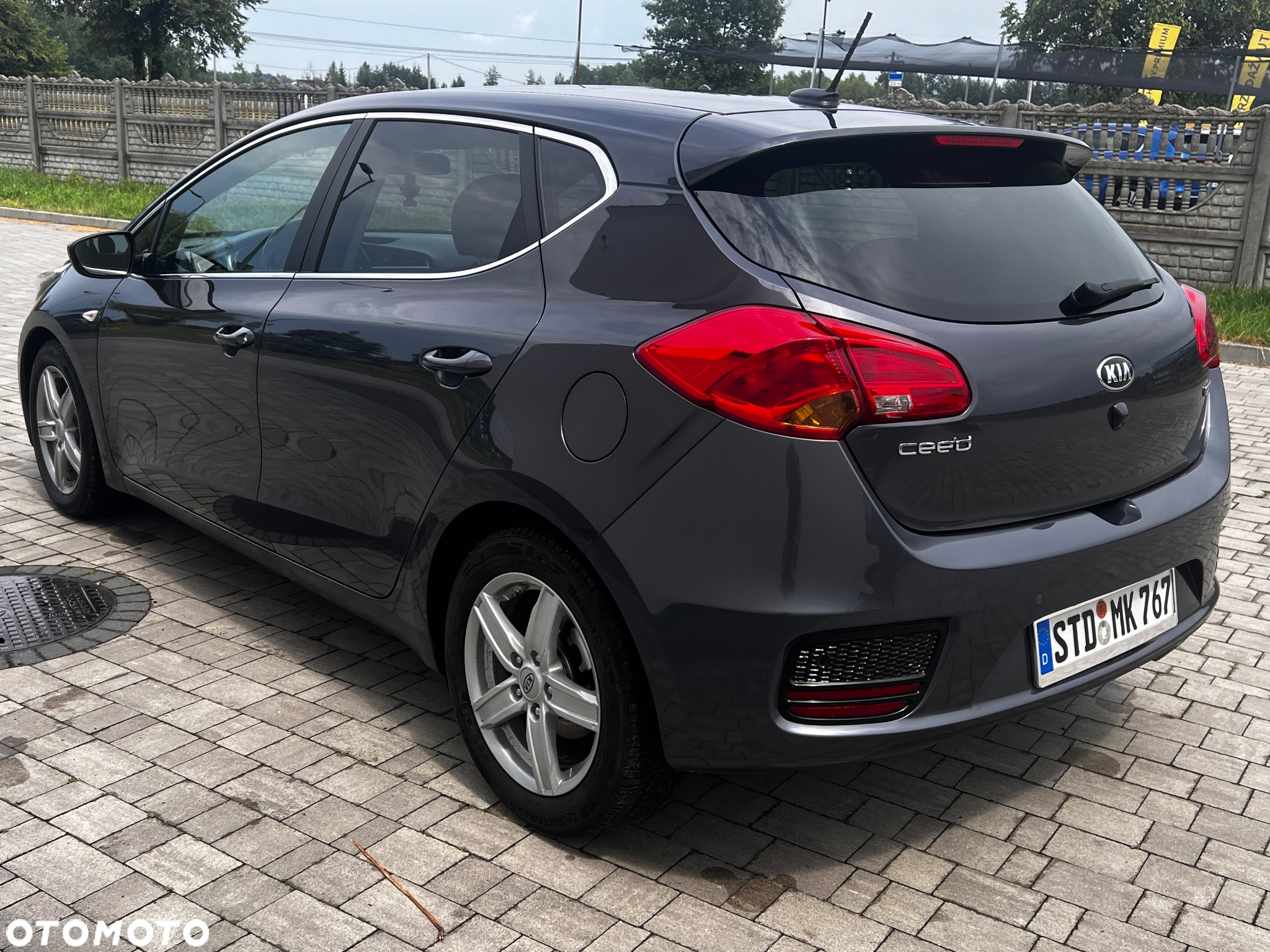 Kia Ceed 1.6 GDI Dream-Team Edition - 8