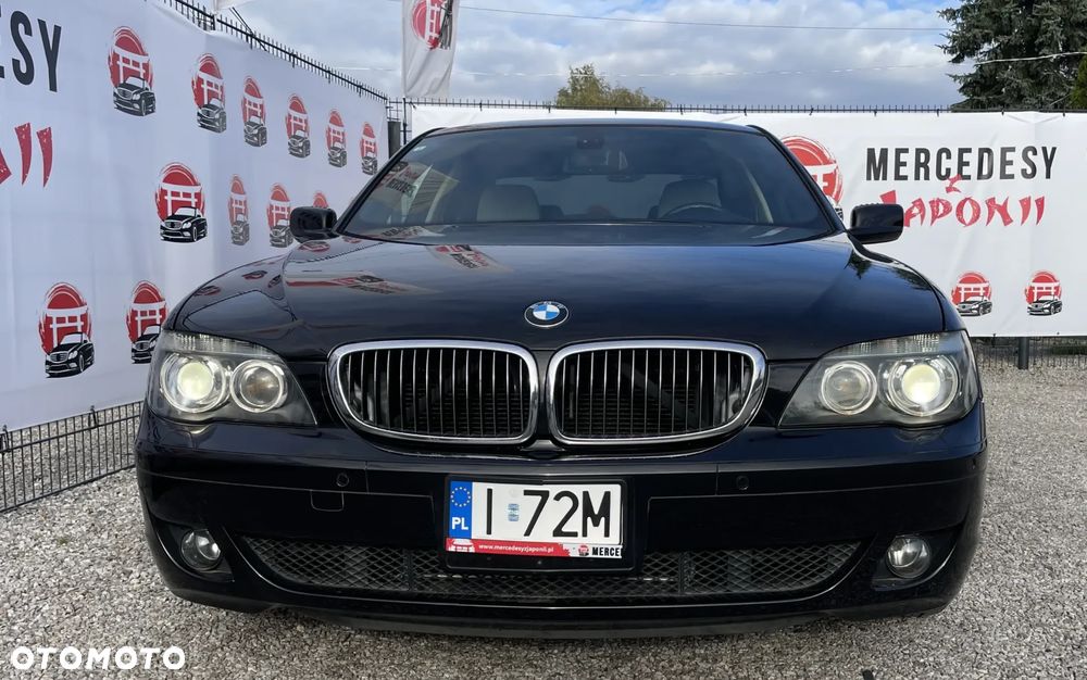 BMW Seria 7 750i - 10