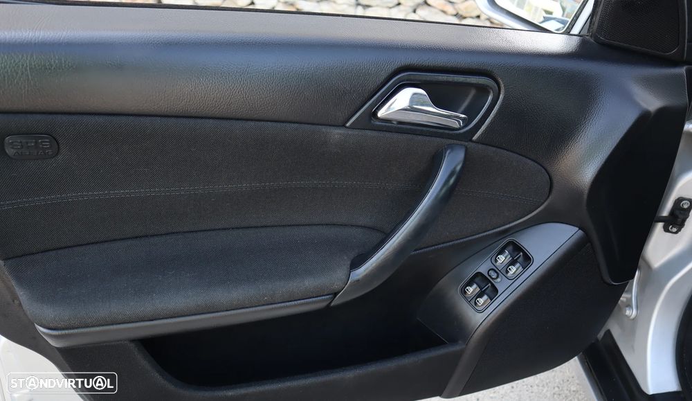 Mercedes-Benz C 200 CDi Elegance 122 - 11