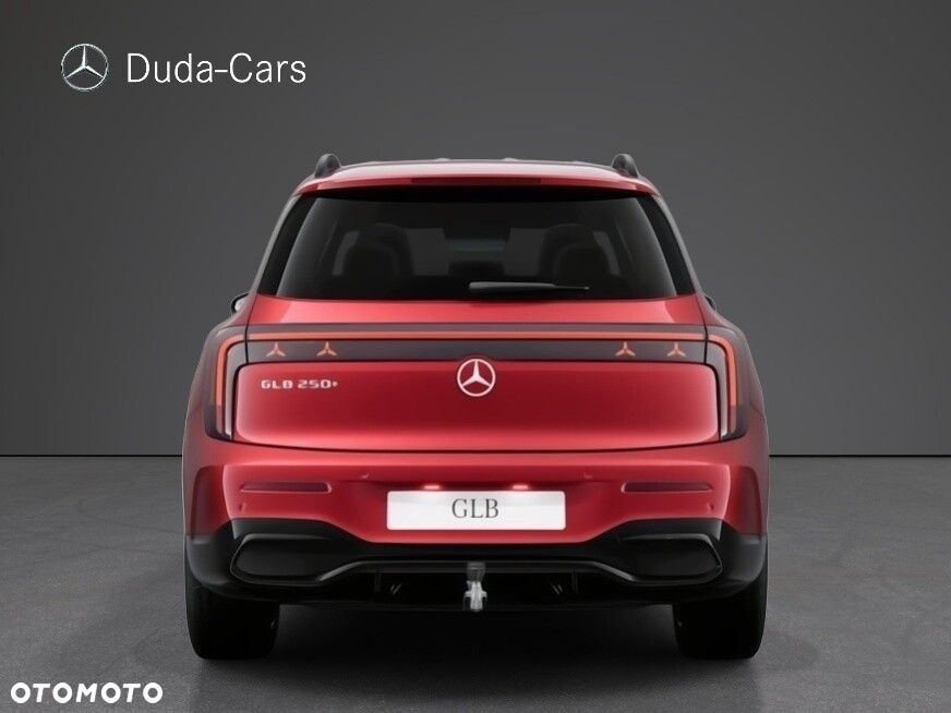 Mercedes-Benz GLB - 5