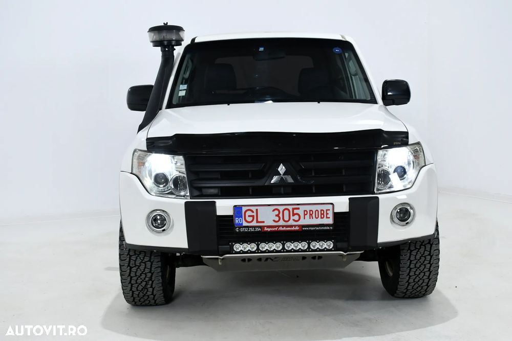Mitsubishi Pajero 3.2 DI-D - 4