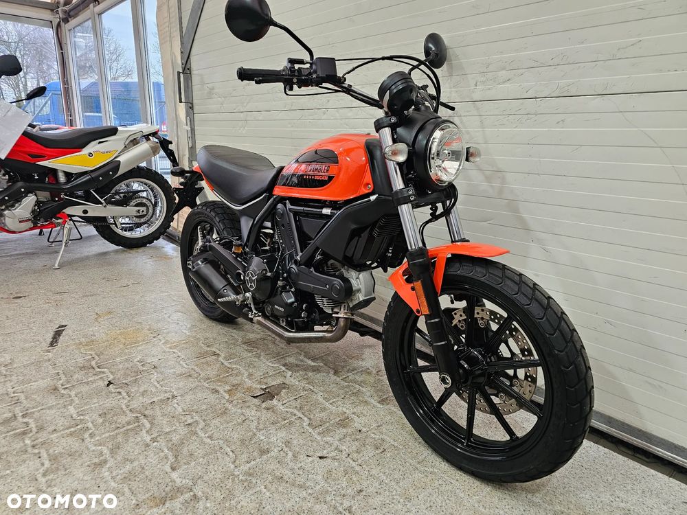 Ducati Scrambler - 2