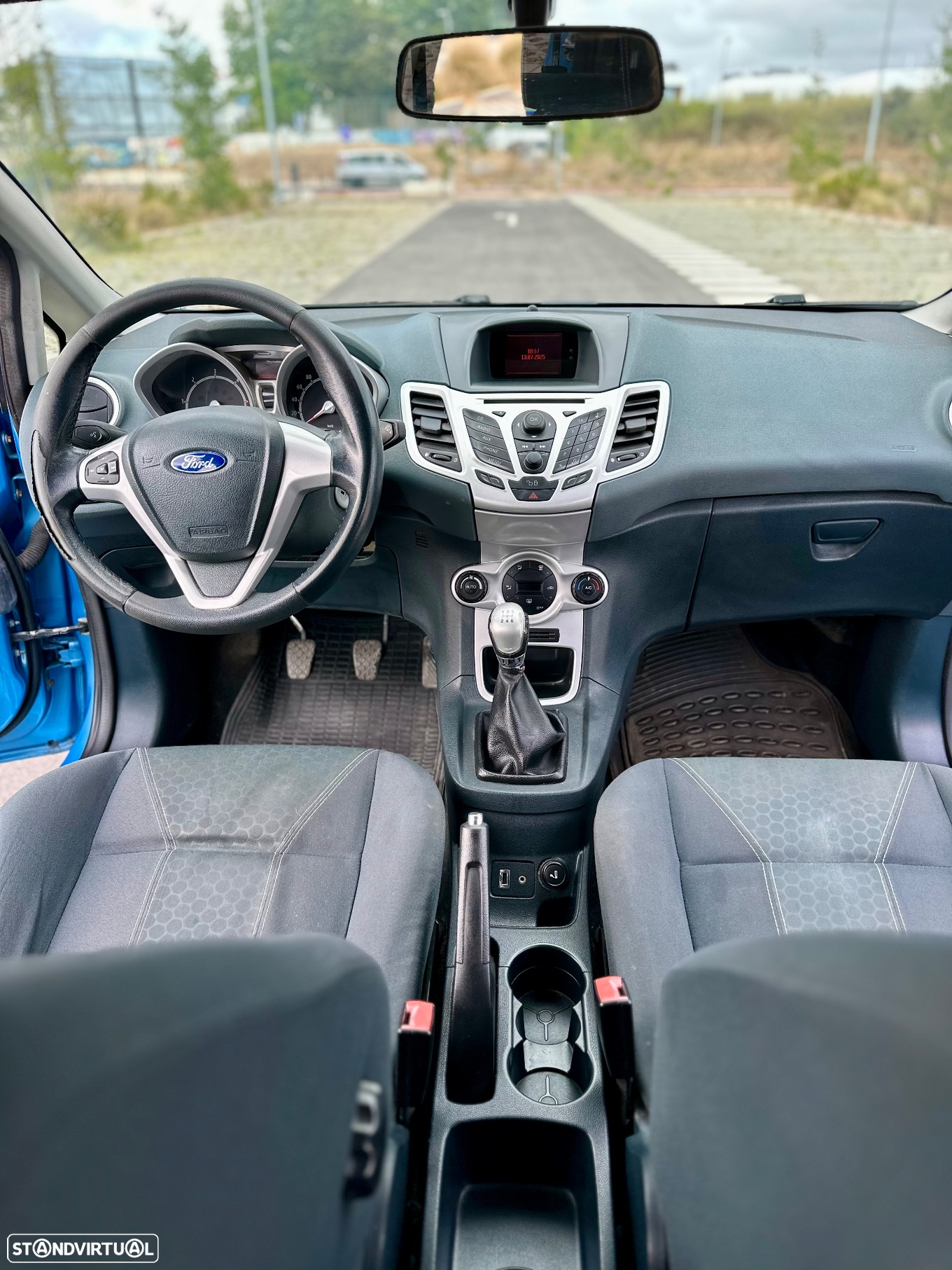 Ford Fiesta - 10