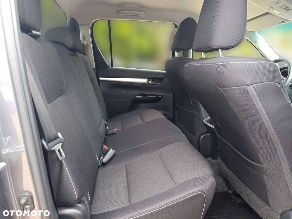 Toyota Hilux 2.8 D-4D mHEV Double Cab Executive 4x4 - 10