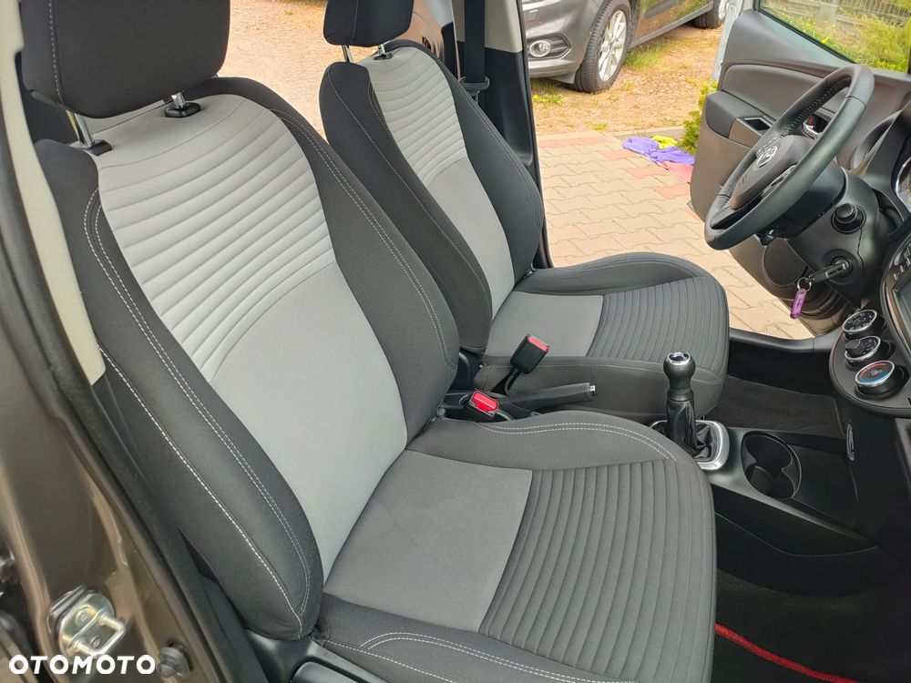 Toyota Yaris 1.0 Premium - 27