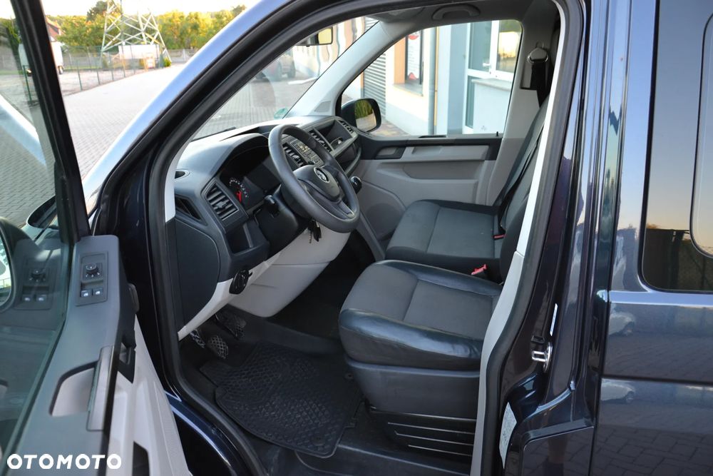 Volkswagen Transporter Caravelle Kurz Comfortline - 17