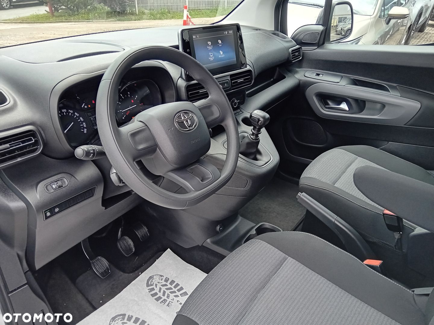 Toyota Proace City Verso Long 1.5 D-4D Business - 4
