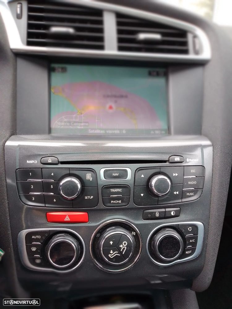 Citroën C4 1.6 e-HDi Exclusive CMP6 - 8