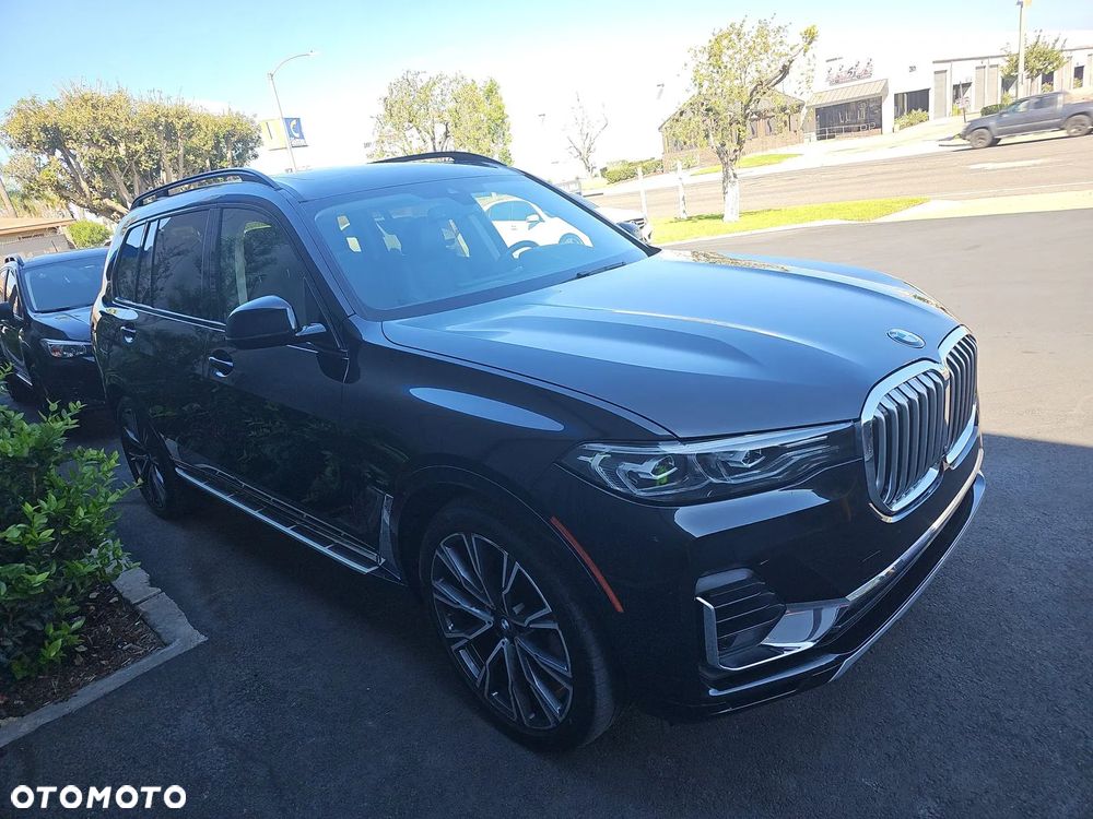 BMW X7 xDrive40i mHEV - 3