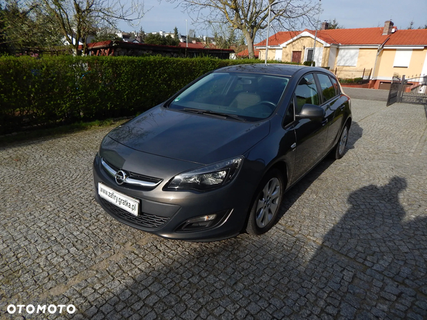 Opel Astra IV 1.6 Cosmo EU6