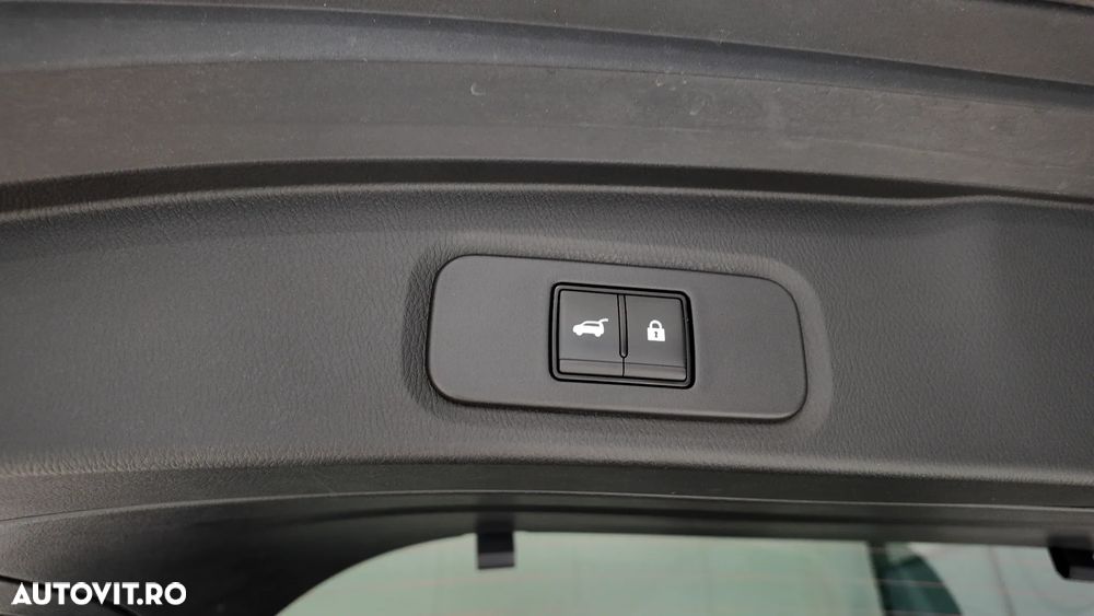 Nissan Qashqai 1.3 DIG-T MHEV Xtronic N-Connecta - 38