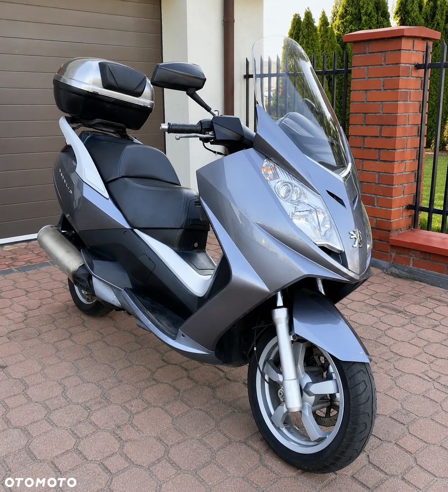 Peugeot Satelis - 1