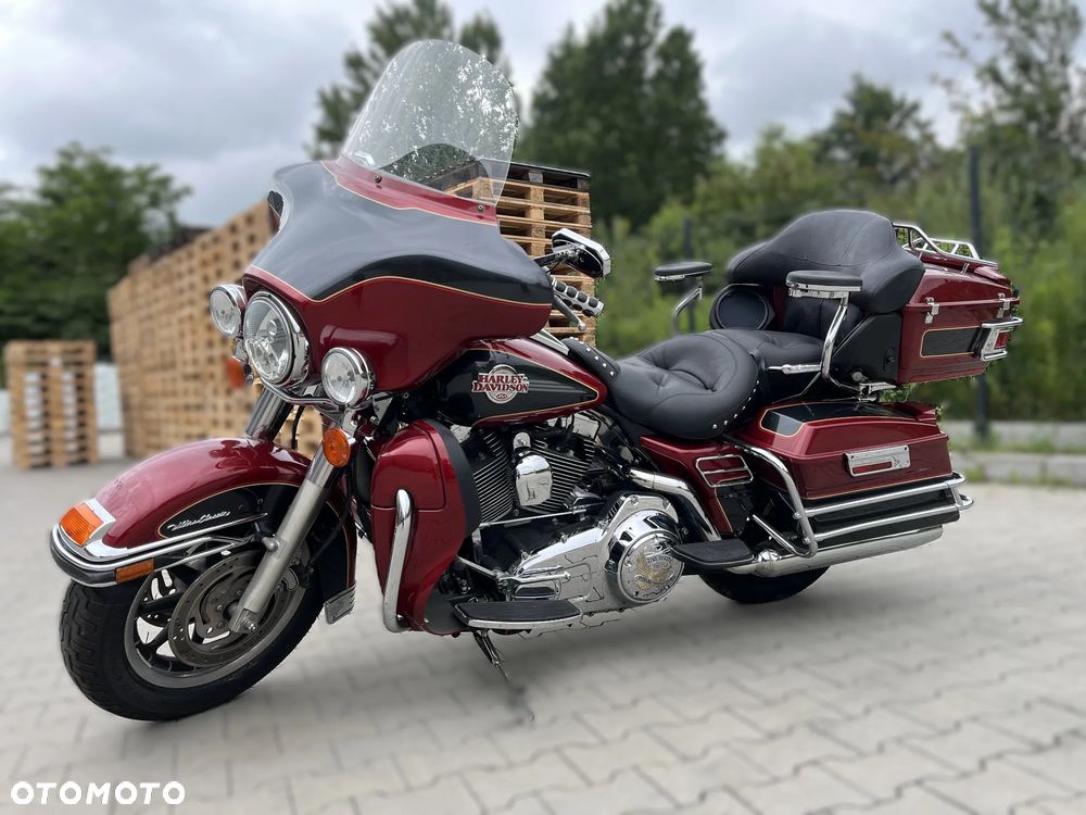 Harley-Davidson FLHTCU Ultra - 1