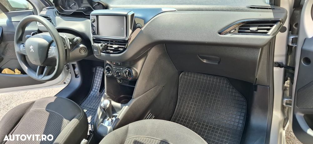 Peugeot 208 PureTech 82 ETG5 Stop & Start Active - 8