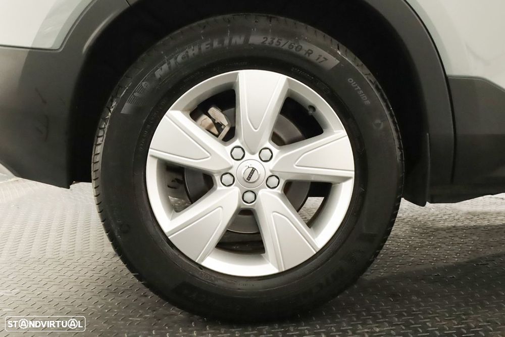Volvo XC 40 2.0 B3 Essential - 5