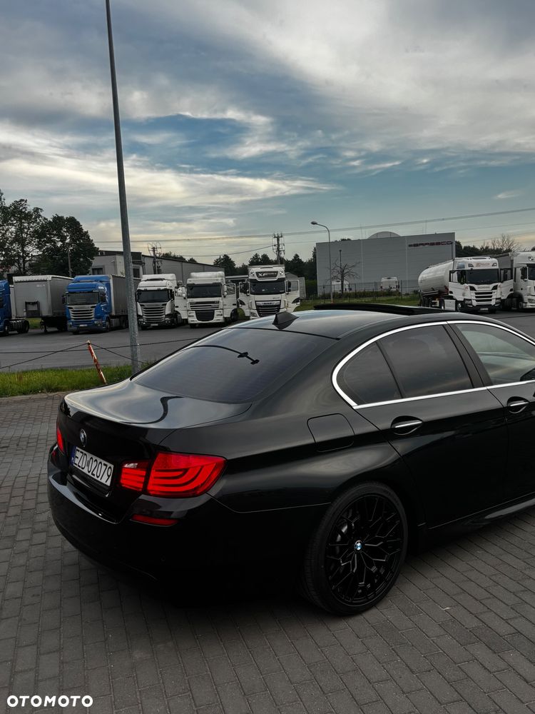 BMW Seria 5 520d - 6