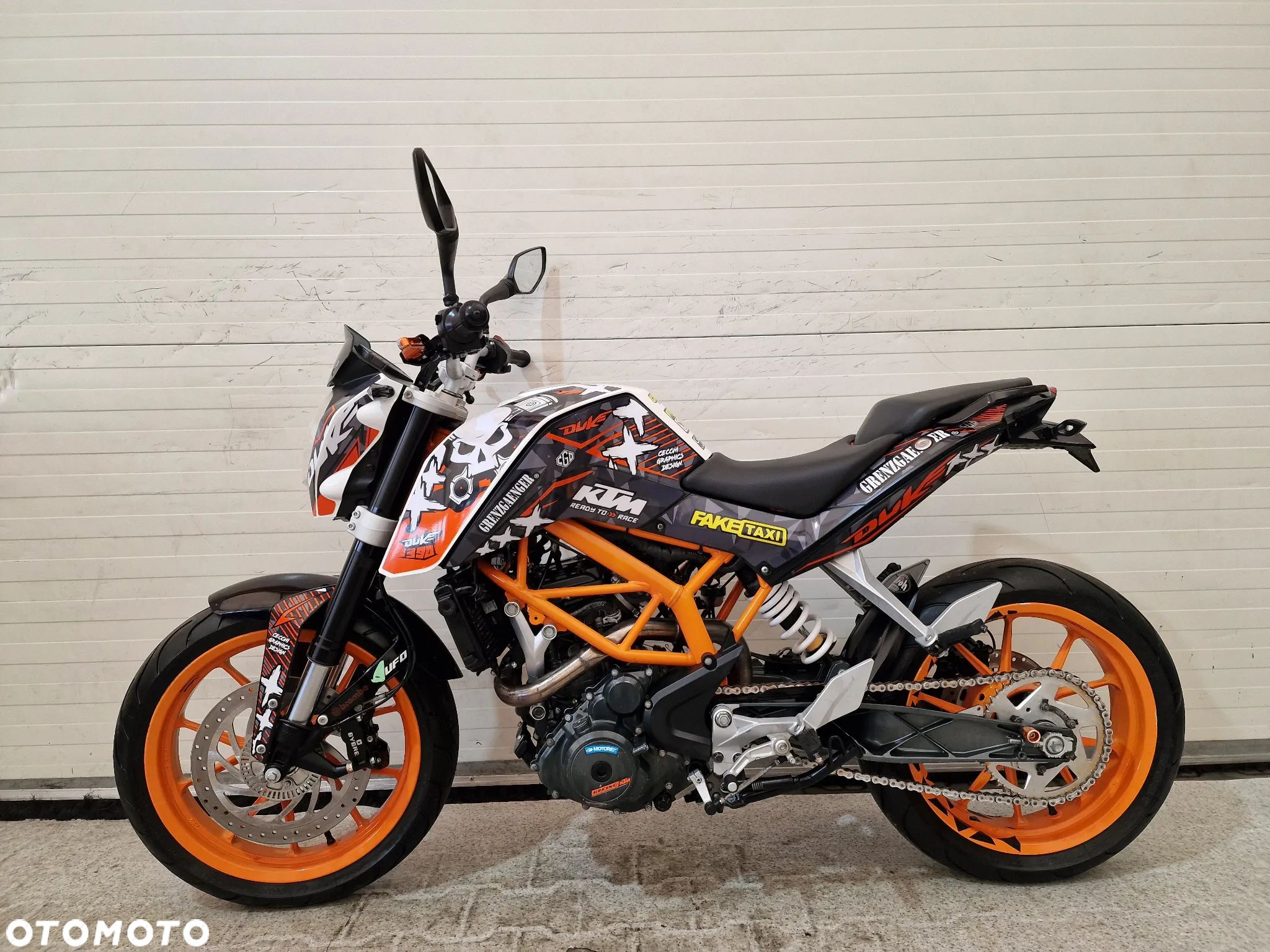 KTM Duke - 1