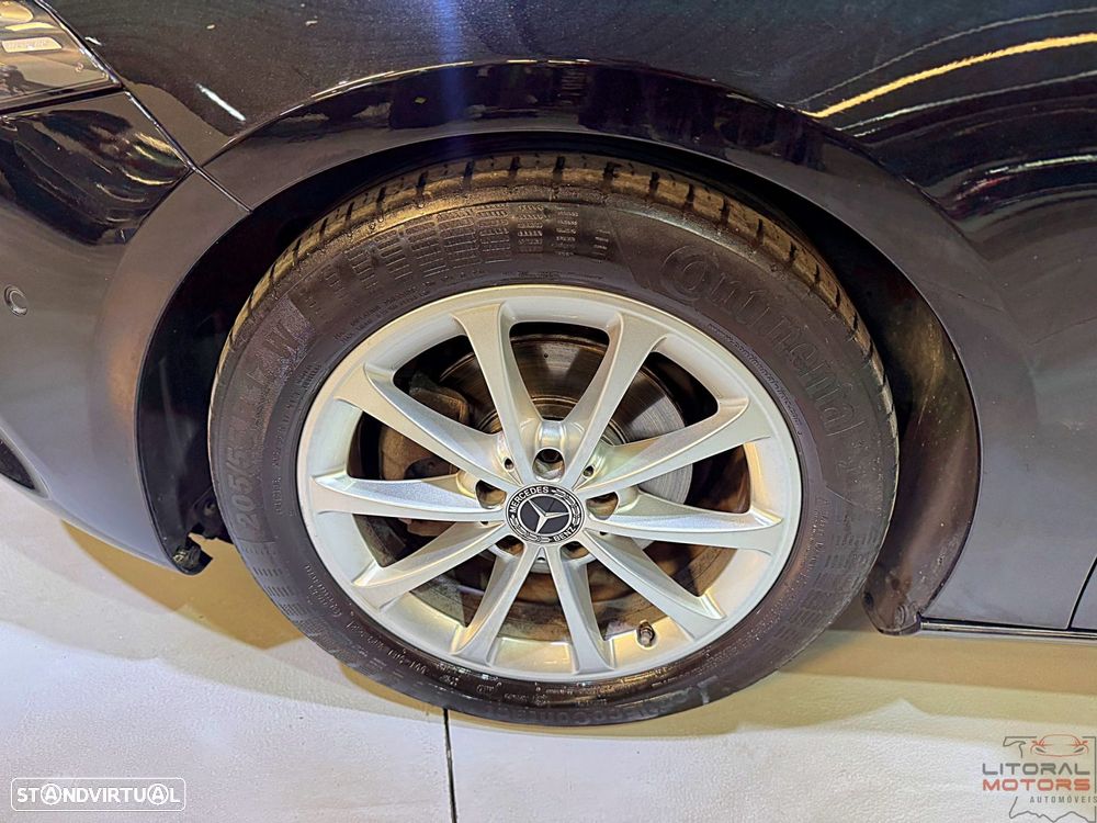 Mercedes-Benz A 180 d Style Plus Aut. - 13