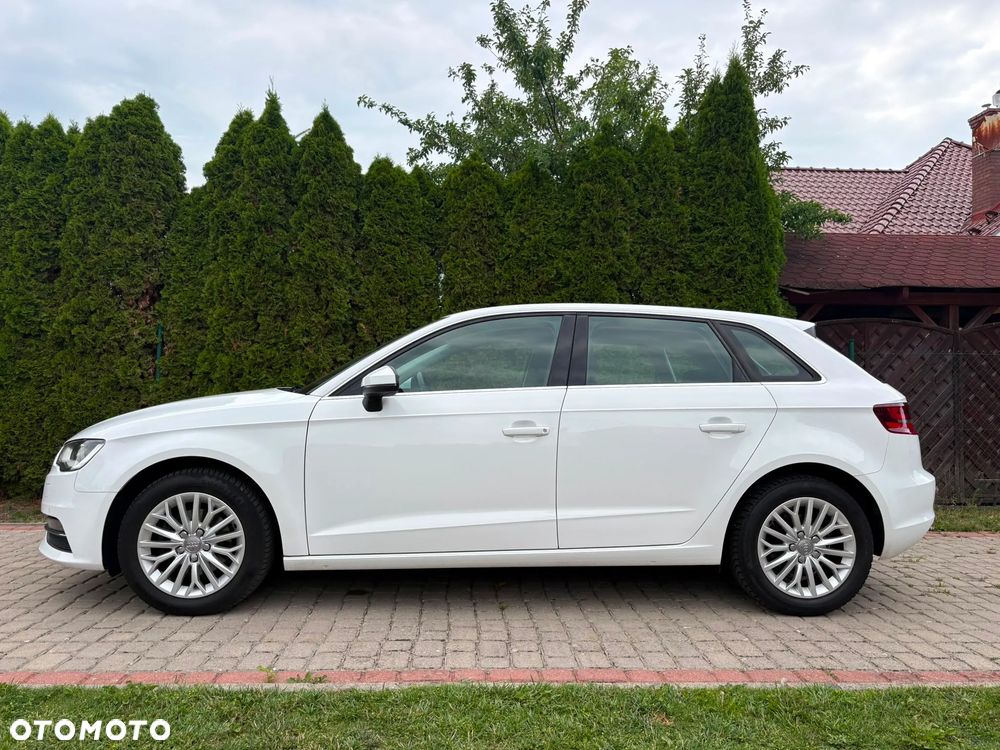 Audi A3 Sportback 1.2 TFSI S tronic Ambiente - 12