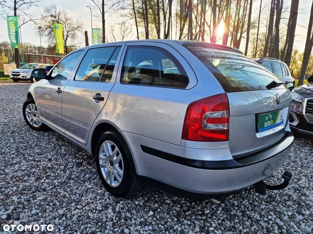Skoda Octavia - 4