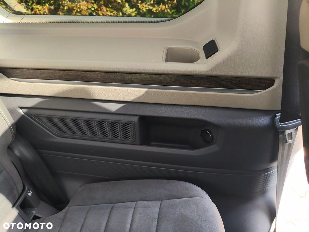 Volkswagen Multivan 2.0 TSI L2 Style DSG - 21