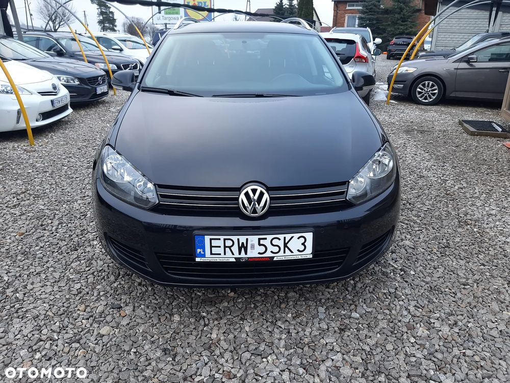 Volkswagen Golf 1.6 TDI DPF Highline - 9