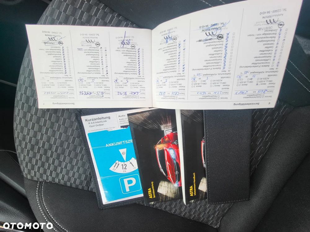 Opel Astra 1.4 Turbo Start/Stop Dynamic - 36