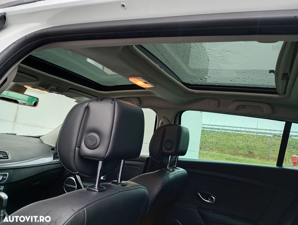 Renault Megane Grandtour dCi 110 FAP EDC BOSE Edition - 8