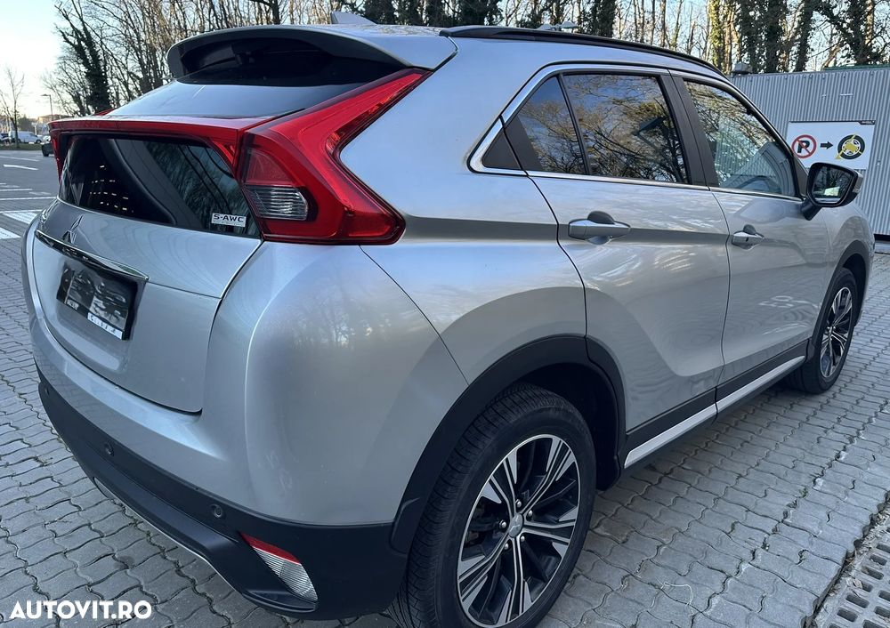 Mitsubishi Eclipse-Cross 1.5-litre 16-valve DOHC MIVEC 4X4 Intense+ Aut. - 15