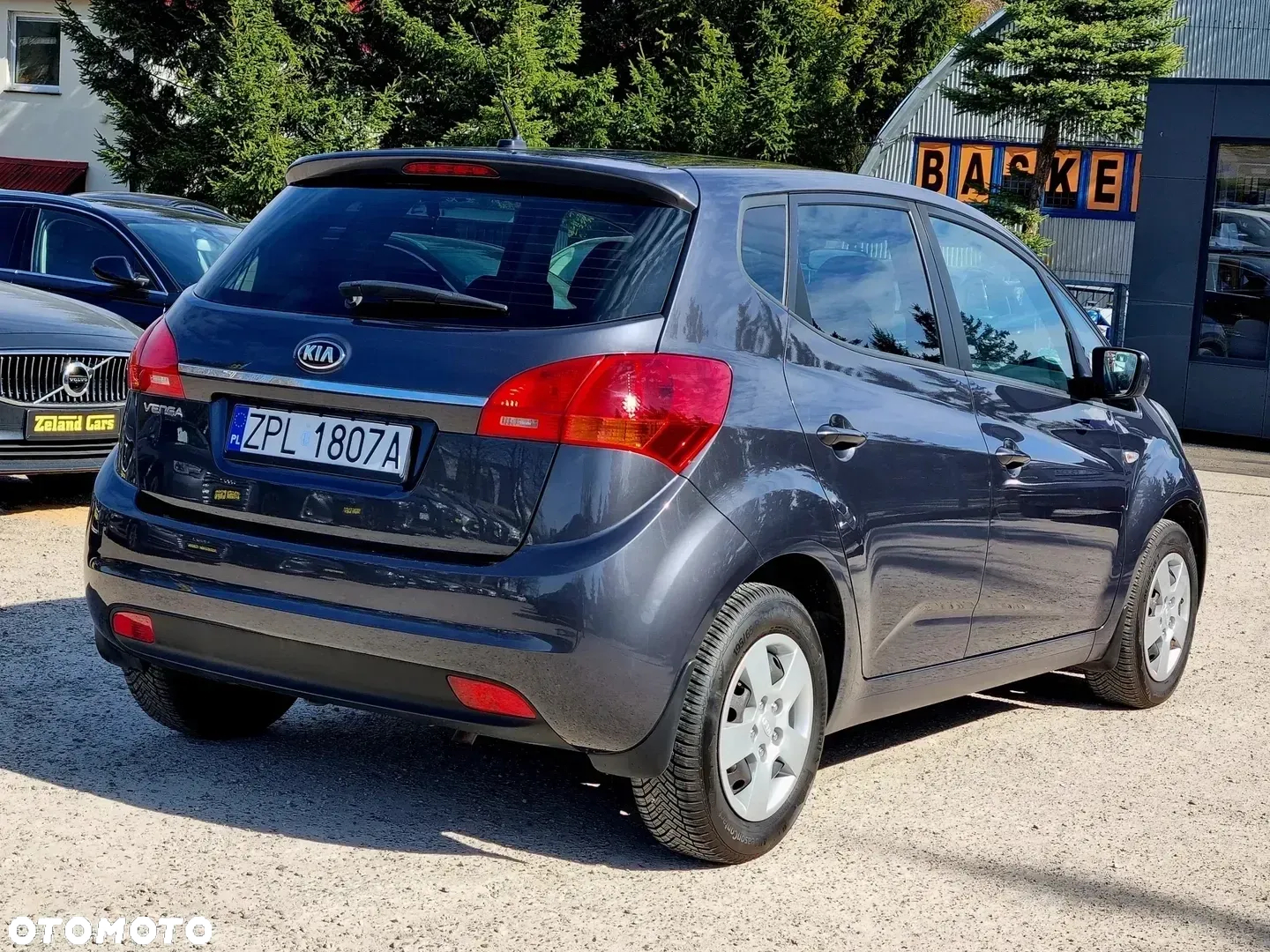 Kia Venga 1.6 L - 5