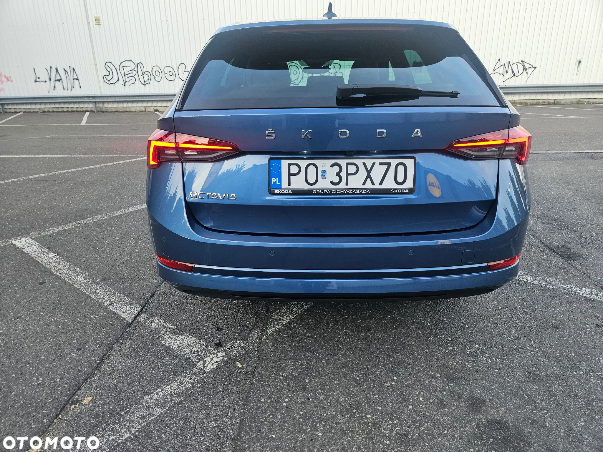 Skoda Octavia 2.0 TDI Style DSG - 4