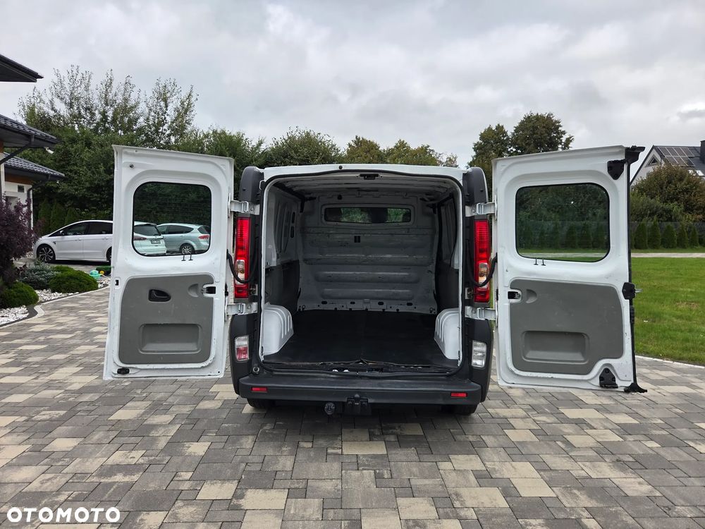 Opel VIVARO - 22