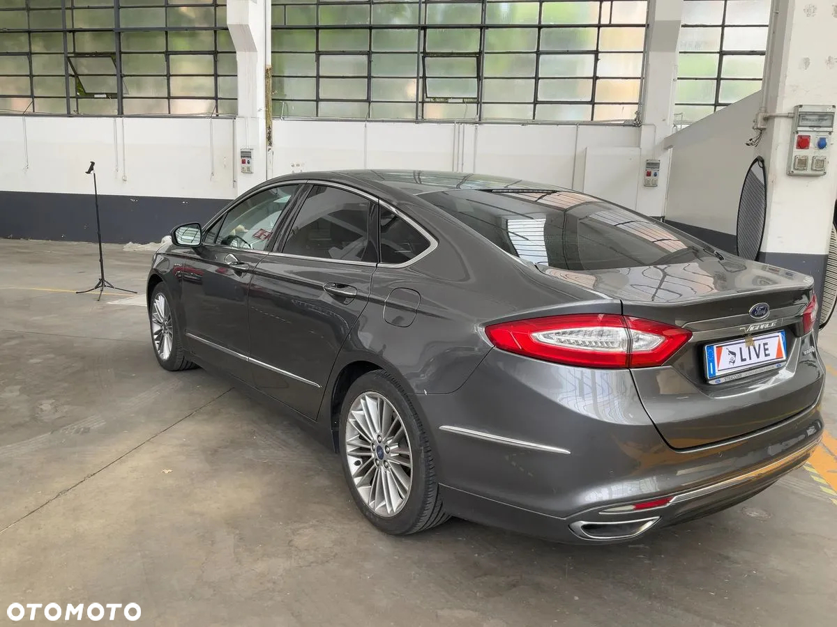 Ford Mondeo Vignale 2.0 Hybrid - 5