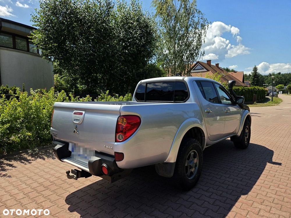 Mitsubishi L200 Pick Up 4x4 Inform Double Cab - 3