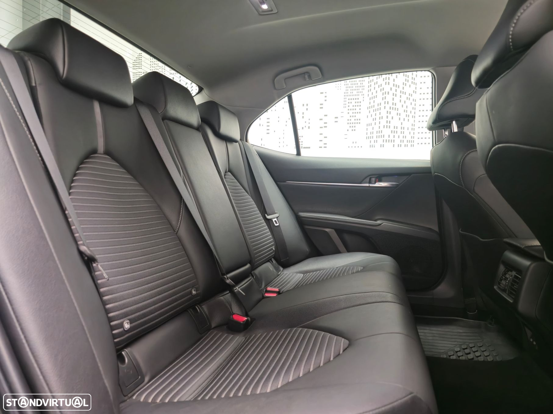 Toyota Camry - 7