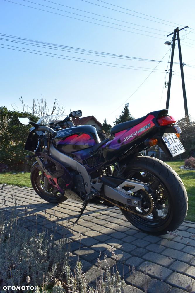 Kawasaki ZXR - 3