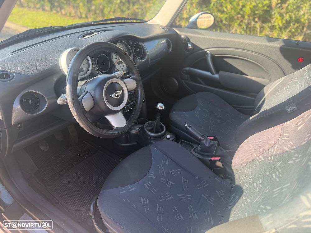 MINI 3 Portas One 1.4 D - 8