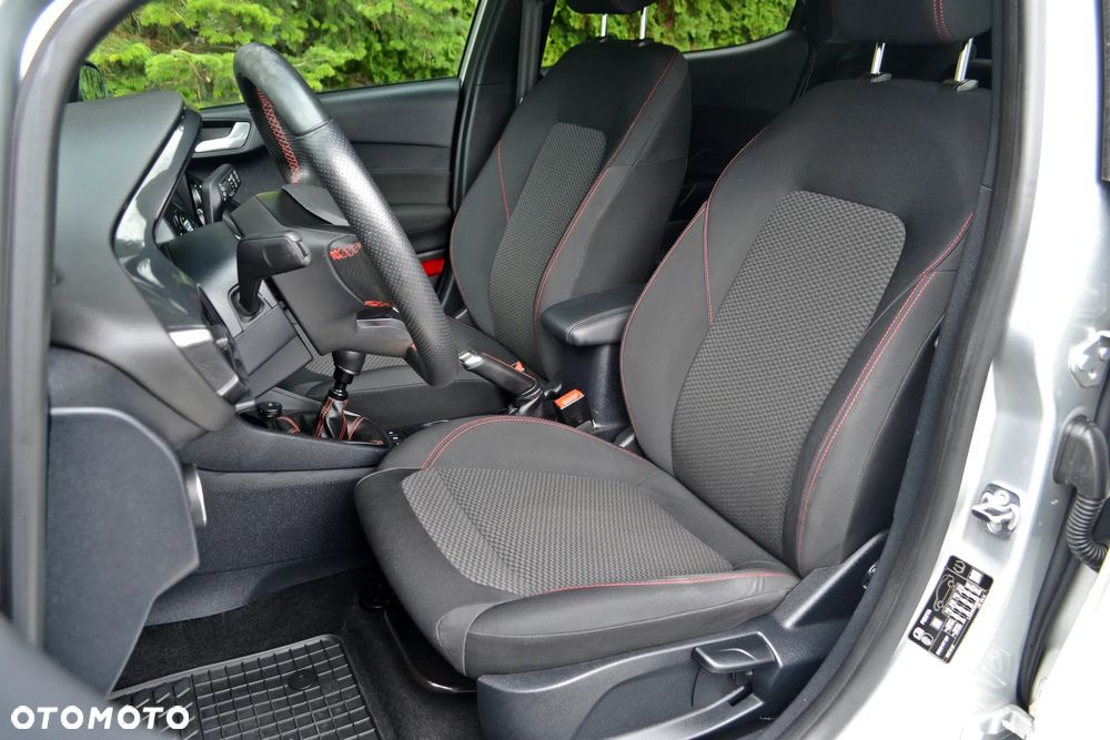 Ford Fiesta 1.0 EcoBoost S&S ST-LINE - 19