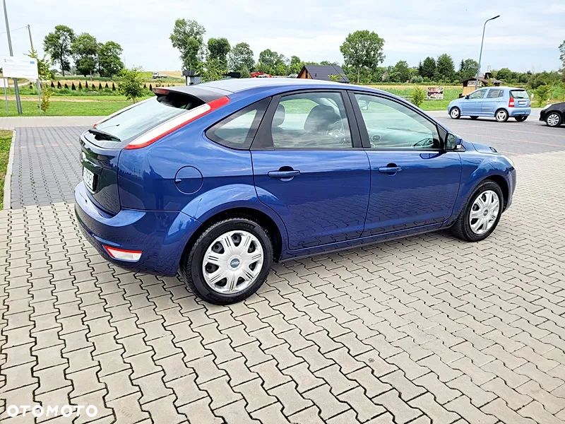 Ford Focus 1.6 16V Ambiente - 9