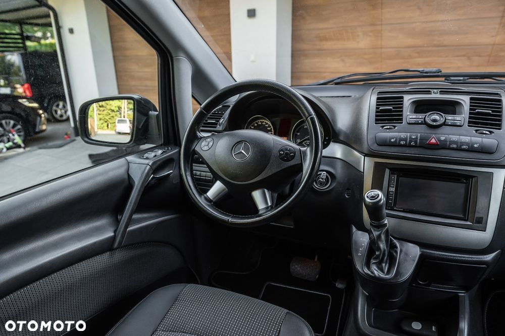 Mercedes-Benz Viano - 16