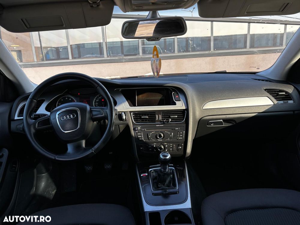 Audi A4 1.8 TFSI Attraction - 3