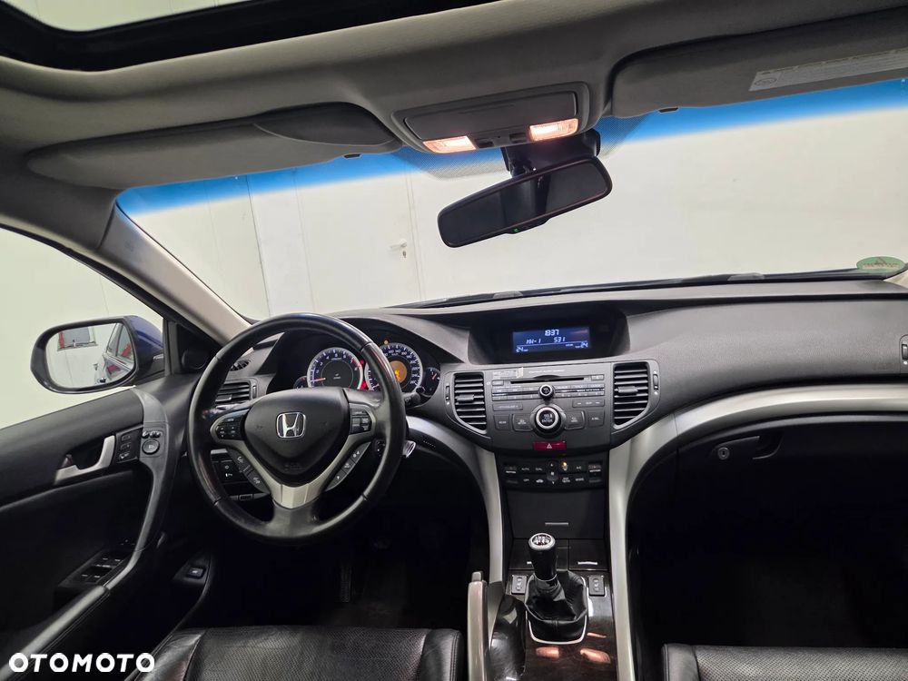 Honda Accord - 16